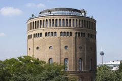 Hotel_im_Wasserturm_am_Tage_Homepage-1024x682